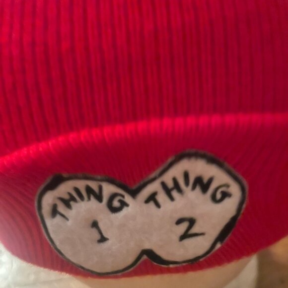 New Cat in the Hat Thing 1 Thing 2 Winter Hat - Picture 4 of 9